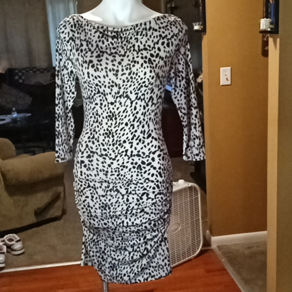 Jennifer Lopez cheetah print midi dress